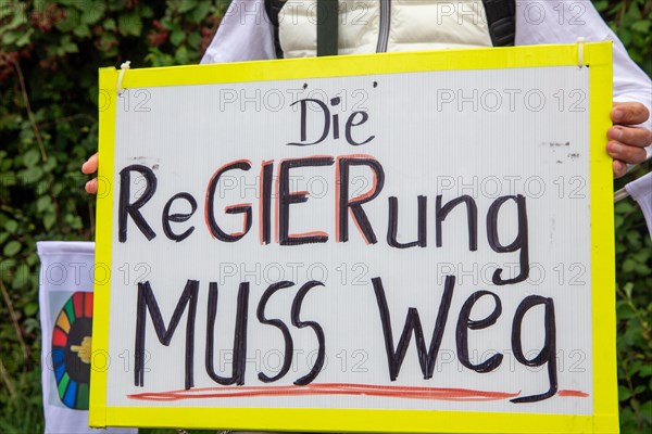 Under the motto Democracy Day, a parade took place in Neustadt-Hambach, followed by a rally at