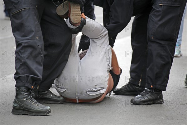 Berlin: The planned lateral thinker demo for peace and freedom against the corona measures of the
