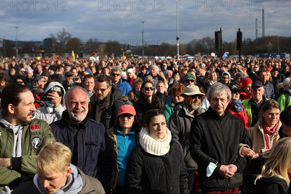 Lateral thinker demonstration in Stuttgart. The motto of the demonstration was Fundamental rights