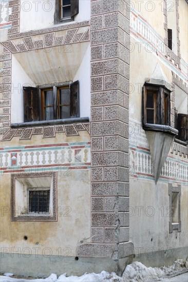 Oriel, window, historic house, sgraffito, facade decorations, Ardez, Engadin, Grisons, Switzerland,
