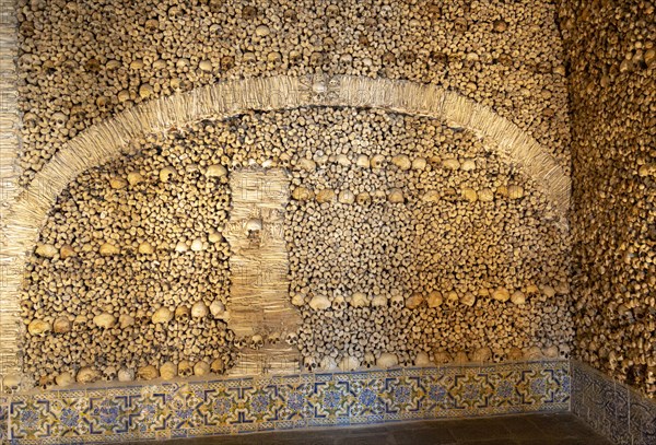 The Chapel of Bones, Capela dos Ossos, city of Evora, Alto Alentejo, Portugal, southern Europe,