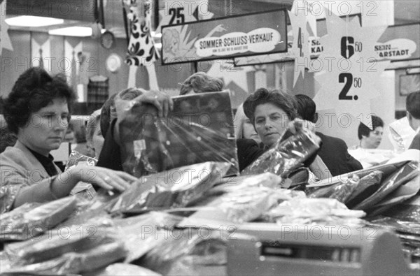 DEU, Germany, Dortmund: Personalities from politics, business and culture from the years 1965-71.