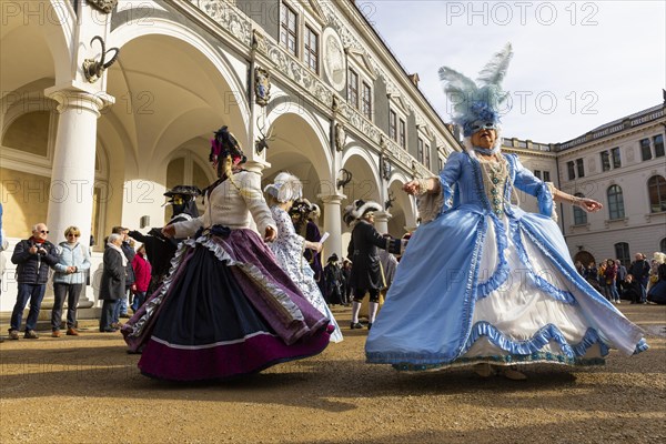 LUST & PASSION & JOY OF LIFE, for the joy of the masquerade, the Elbvenezian Carnival took place in