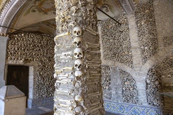 The Chapel of Bones, Capela dos Ossos, city of Evora, Alto Alentejo, Portugal, southern Europe,