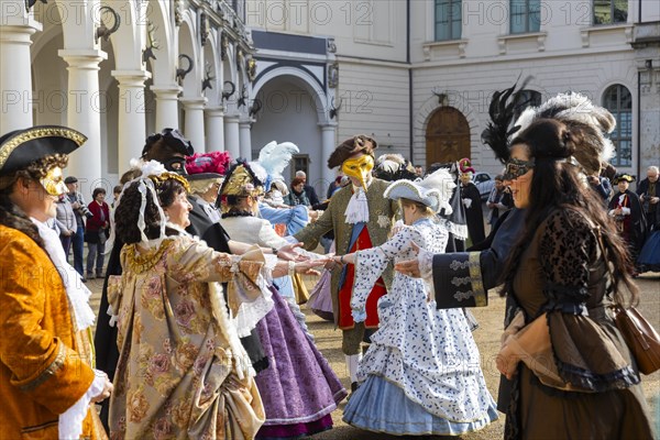 LUST & PASSION & JOY OF LIFE, for the joy of the masquerade, the Elbvenezian Carnival took place in