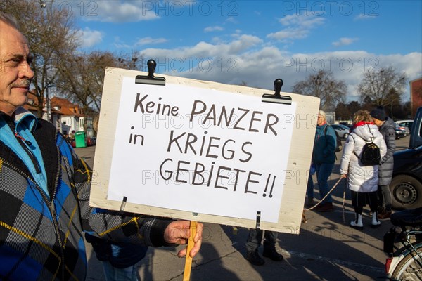 Demonstration in Landau in der Pfalz in favour of peace negotiations, affordable energy and living