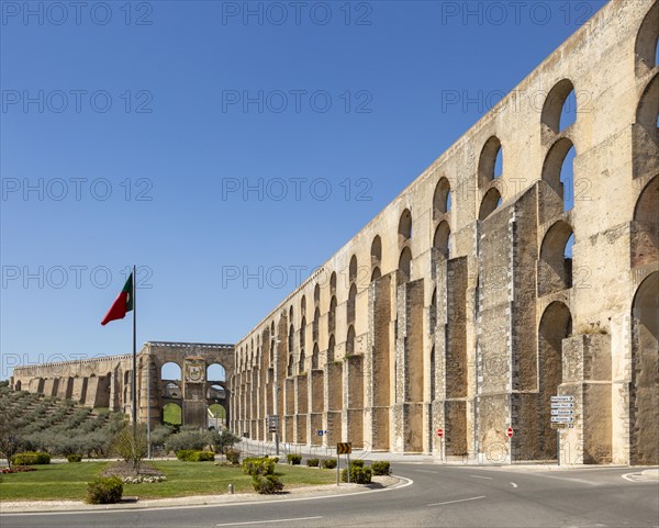 Amoreira aqueduct, Aqueduto da Amoreira, town of Elvas, Alentejo, Portugal, Southern Europe built