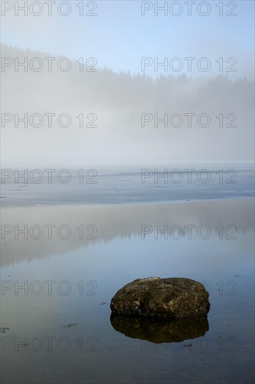 Spitzingsee in winter, ice, Mangfall mountains, Bavarian Prealps, Upper Bavaria, Bavaria, Germany,