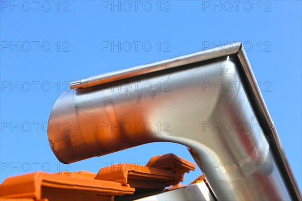 Newly installed gutter