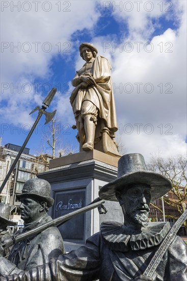 Statues at Rembrandtsplein, centre, city trip, holiday, journey, statue, monument, sight, history,