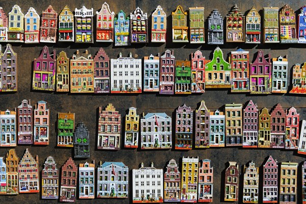 Canal houses as souvenir, magnet, magnetic, souvenir, fridge magnet, symbolic, city trip, holiday,