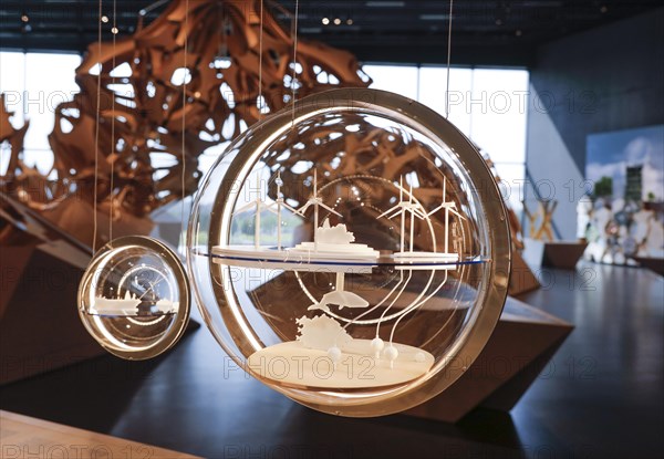 Exhibition in the Futurium. Ideas for the future come to life on 3000 square metres. In three