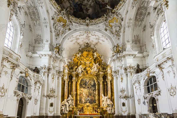 Baroque church, interior view, Marienmuenster, Diessen, Ammersee, Fuenfseenland, Pfaffenwinkel,