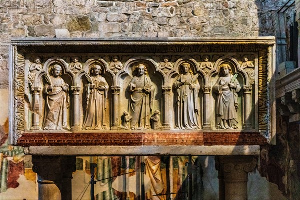 Sarcophagus, Basilica of Aquileia from the 11th century, largest floor mosaic of the Western Roman
