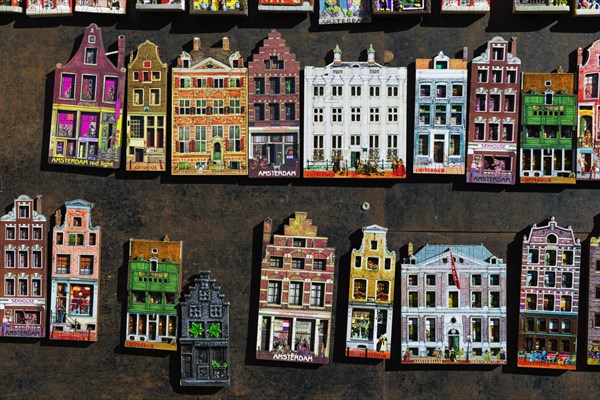 Canal houses as souvenir, magnet, magnetic, souvenir, fridge magnet, symbolic, city trip, holiday,