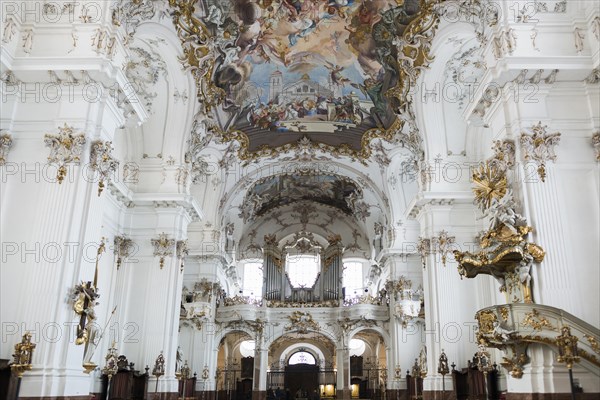 Baroque church, interior view, Marienmuenster, Diessen, Ammersee, Fuenfseenland, Pfaffenwinkel,
