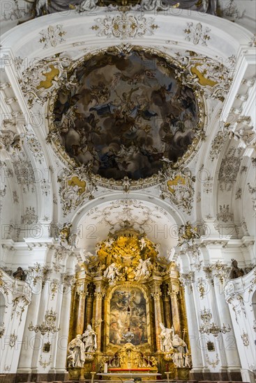 Baroque church, interior view, Marienmuenster, Diessen, Ammersee, Fuenfseenland, Pfaffenwinkel,