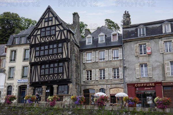 House facades in the old town centre, with the half-timbered house of Duchess Anne from the Middle