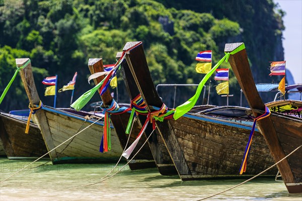 Longtail boat for transporting tourists, water taxi, taxi boat, ferry, ferry boat, fishing boat,