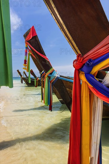 Longtail boat for transporting tourists, water taxi, taxi boat, ferry, ferry boat, fishing boat,