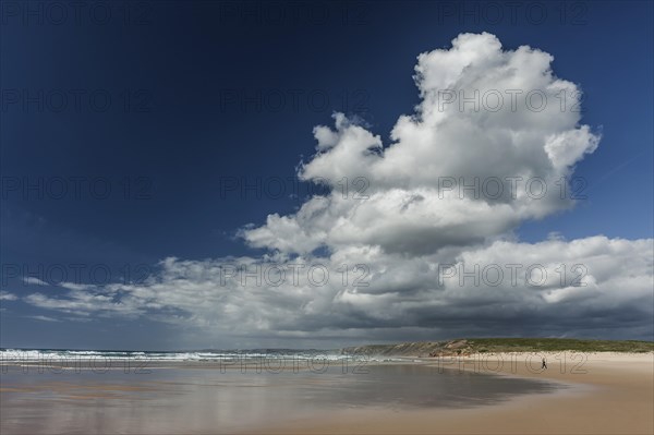 Algarve beach, wide, clear, blue sky, cloud, summer holiday, beach holiday, sea, ocean, Atlantic,