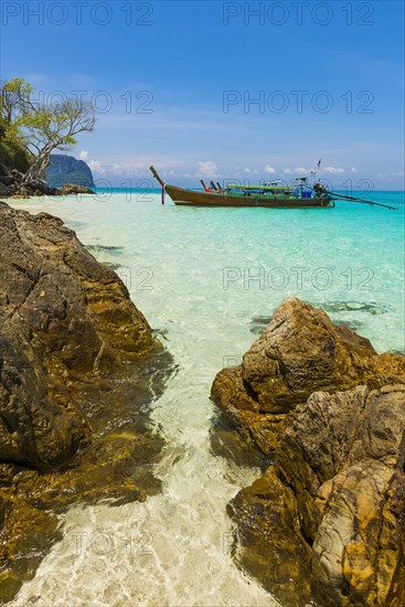 Bamboo Island, boat, wooden boat, longtail boat, bay, sea bay, sea, ocean, Andaman Sea, tropics,
