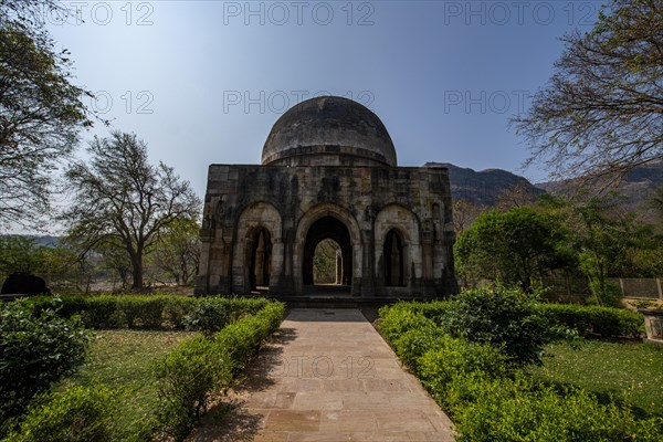 Sakar Khan's Dargah mausoleum, Unesco site Champaner-Pavagadh Archaeological Park, Gujarat, India,
