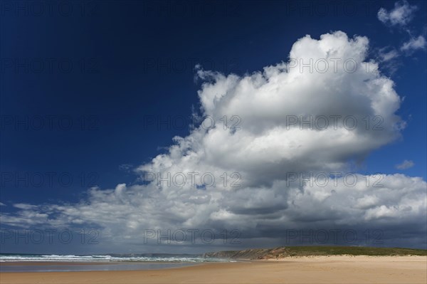 Algarve beach, wide, nobody, clear, blue sky, cloud, summer holiday, beach holiday, sea, ocean,