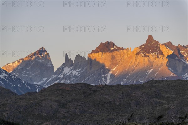 Sunset at Lago Grey, Torres del Paine National Park, Parque Nacional Torres del Paine, Cordillera