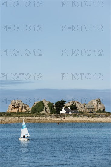 House between rocks, Castel Meur, La Gouffre, Plougrescant, Cote de Granit Rose, Cotes d'Armor,