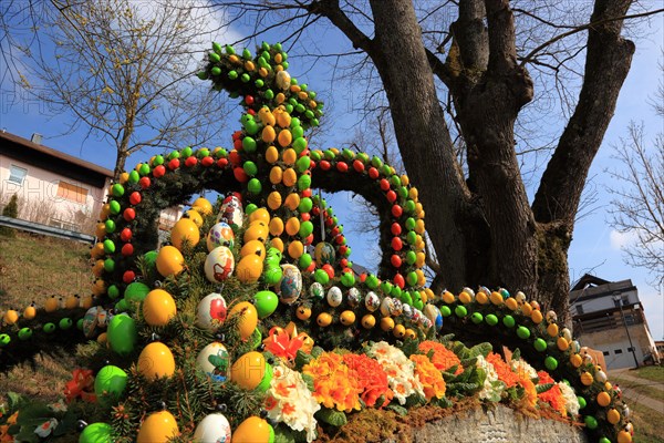 Easter fountain in Tiefenpoelz near Heiligenstadt, Bamberg district, Franconian Switzerland, Upper