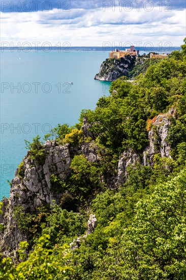 Rilke Trail with Duino Castle, hiking trail from Duino to Sistiana, Friuli, Italy, Duino, Friuli,