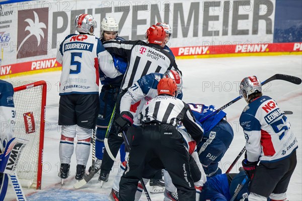 10.03.2024, DEL, German Ice Hockey League season 2023/24, 1st playoff round (pre-playoffs) : Adler