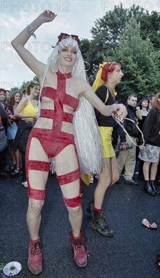 Under the motto One World one Future, techno music fans celebrate the 10th Love Parade with more