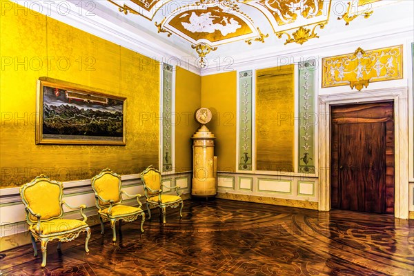 Hall with tiled stove, Palazzo Patriarcale, Dioezesan Museum with the Tiepolo Galleries, 16th