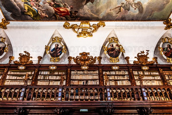 Library, Palazzo Patriarcale, Dioezesan Museum with the Tiepolo Galleries, 16th century, Udine,