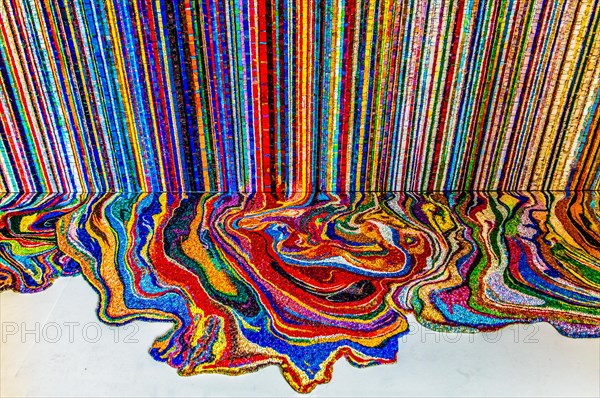 Cast lines and colours, tribute to Ian Davenport, mosaic school that produces mosaic masters,