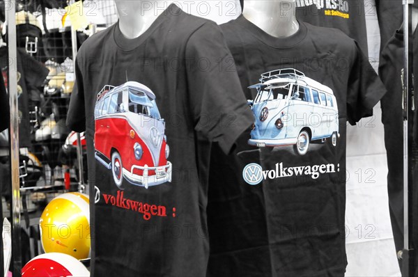 RETRO CLASSICS 2010, Stuttgart Trade Fair, Two black T-shirts with print of a red Volkswagen Bulli,