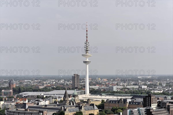 Hamburg television tower, Heinrich-Hertz-Tower, Tele-Michel, View of a television tower and