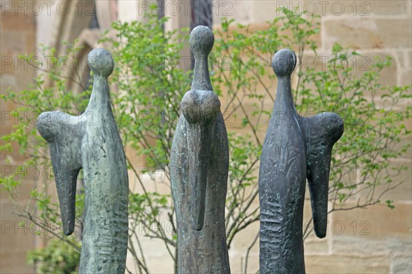 Sculpture Three Angels by Ernst Steinacker 1993, modern art, bronze, inner courtyard, cloister,