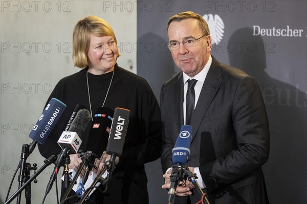 Boris Pistorius (SPD), Federal Minister of Defence with Wiebke Esdar, Member of the German