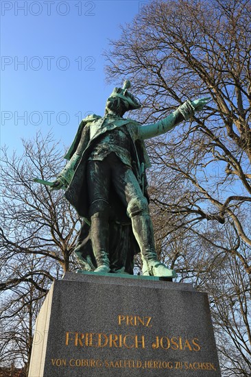 The historic old town centre of Coburg with a view of the statue of Prince Friedrich Josias.