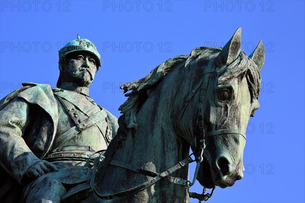 The historic old town centre of Coburg with a view of the equestrian monument to Duke Ernst II.
