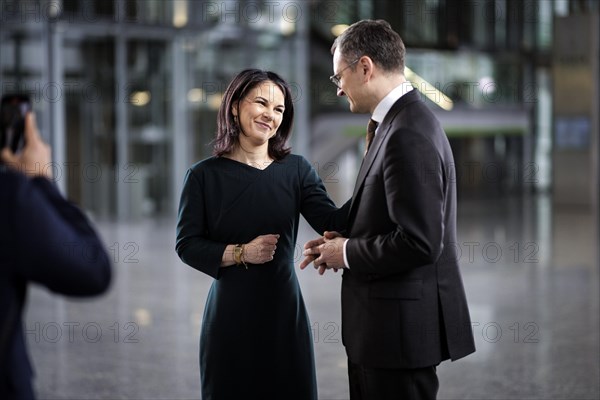 (L-R) Annalena Baerbock, Federal Foreign Minister, and Dmytro Kuleba, Foreign Minister of Ukraine,