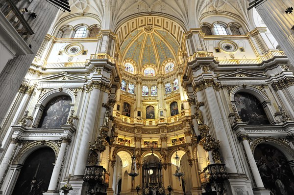 Santa Maria de la Encarnacion, Cathedral of Granada, upward view into the interior of a church dome