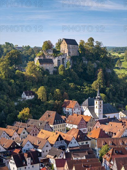 View of Pottenstein with castle, church and half-timbered houses, Townscape, Franconian