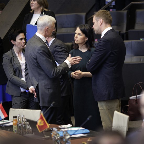 (L-R) Krisjanis Karins, Foreign Minister of Latvia, Annalena Baerbock, Federal Foreign Minister, in