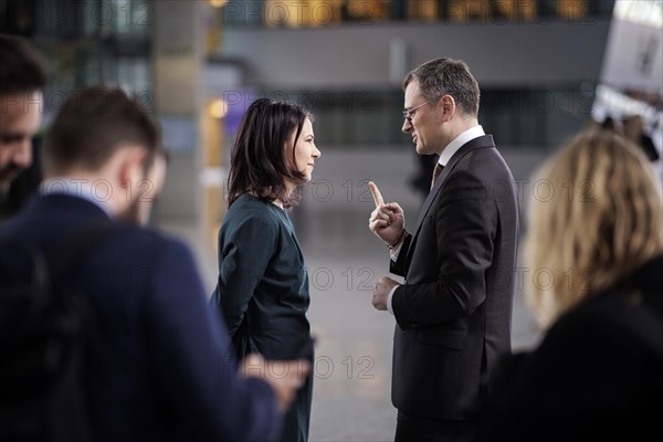 (L-R) Annalena Baerbock, Federal Foreign Minister, and Dmytro Kuleba, Foreign Minister of Ukraine,