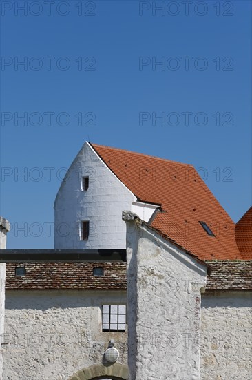 Wildenstein Castle, Spornburg, medieval castle complex, best preserved fortress from the late