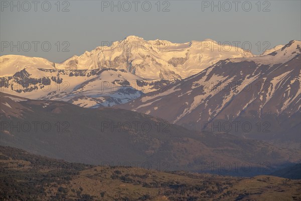 Andes mountain range, morning light, Torres del Paine National Park, Parque Nacional Torres del